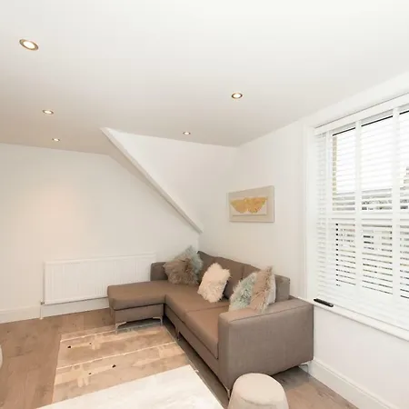 Franklin Rise By Harrogate Serviced Apartments Exterior photo